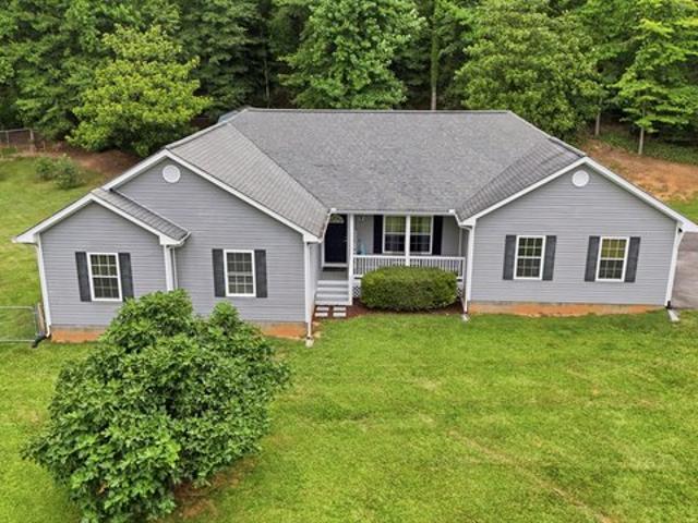 House for sale in Toccoa, Georgia