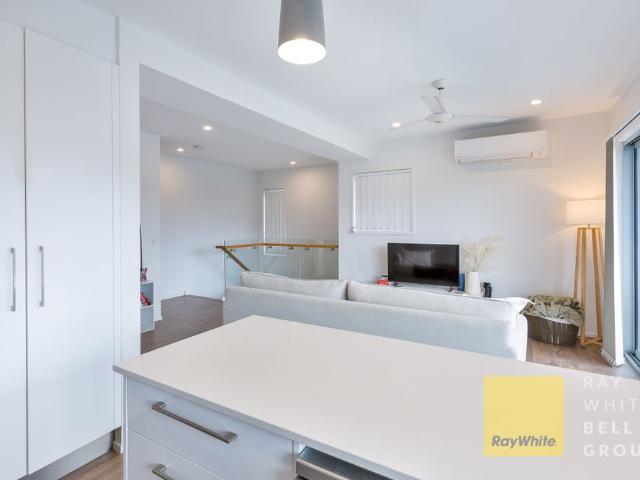 Townhouse for rent in Fernbrook, Queensland