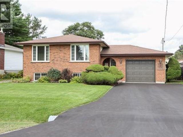 House for sale in Wanup, Ontario