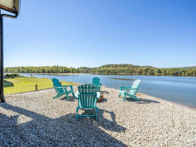 House for sale in Clifton, Middle Tennessee