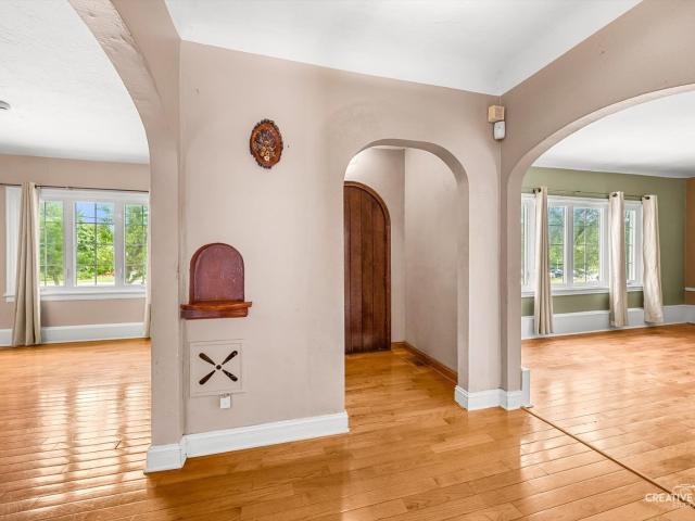 House for sale in South Elgin, Illinois