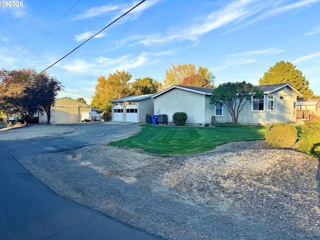 House for sale in Angus Acres, Hermiston