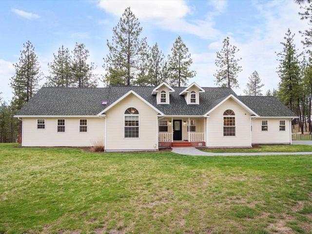House for sale in Colville, Washington