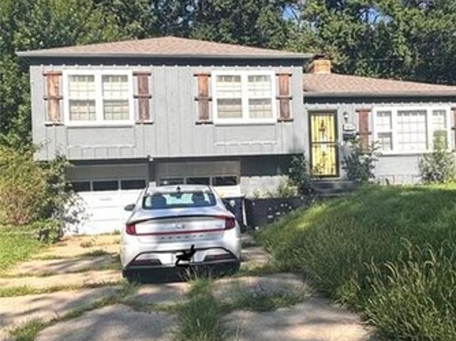 House for sale in Kansas City, Missouri