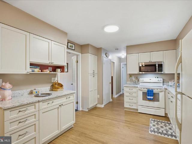 House for sale in Dunkirk, Maryland
