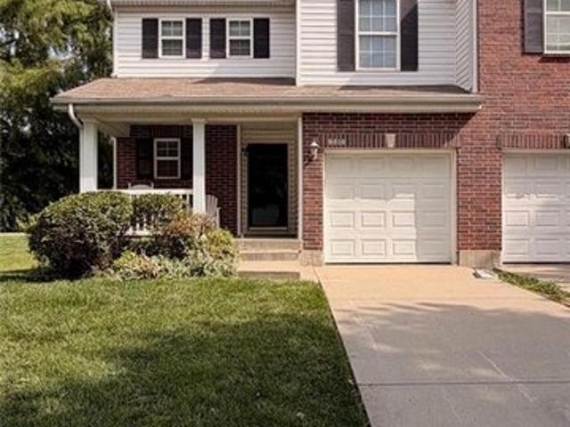 Townhouse for sale in Kansas City, Missouri