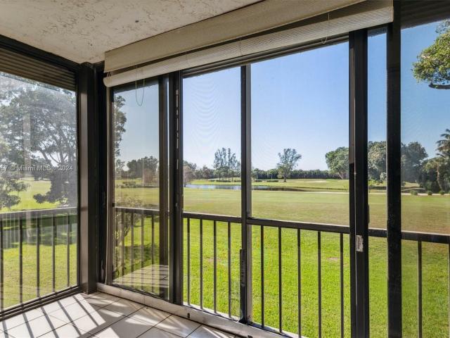 Condo for rent in Pembroke Pines