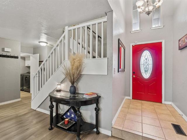 Townhouse for sale in Oklahoma City, Oklahoma