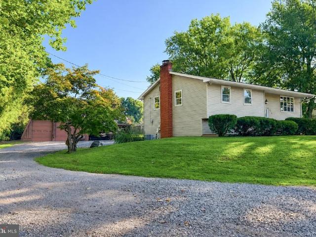 House for sale in Owings, Maryland