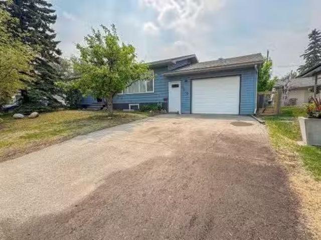 House for sale in Grande Prairie, Alberta