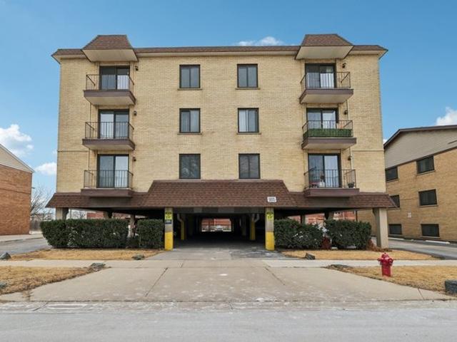 Condo for sale in Schiller Park, Illinois