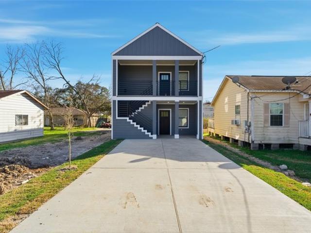 House for sale in Port Houston, Houston