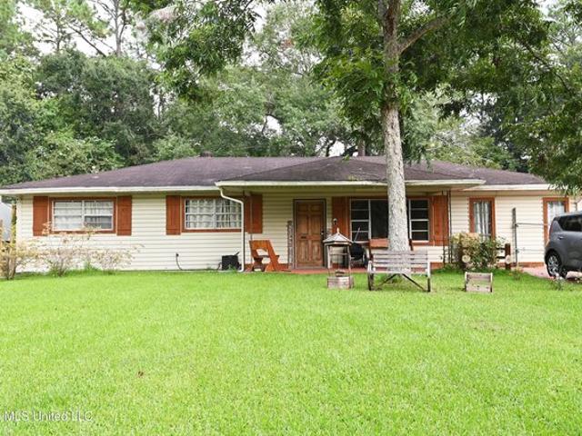 House for sale in Moss Point, Mississippi