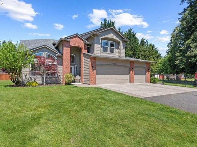 House for sale in La Center, Washington