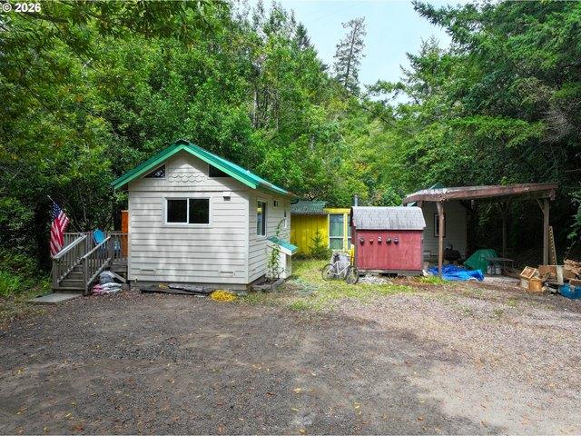 House for sale in Brookings, Curry County