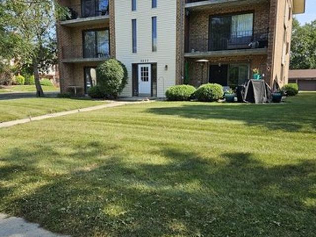 Condo for sale in Orland Park, Illinois