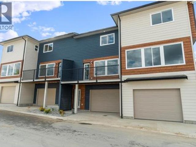 House for sale in Salmon Arm, British Columbia