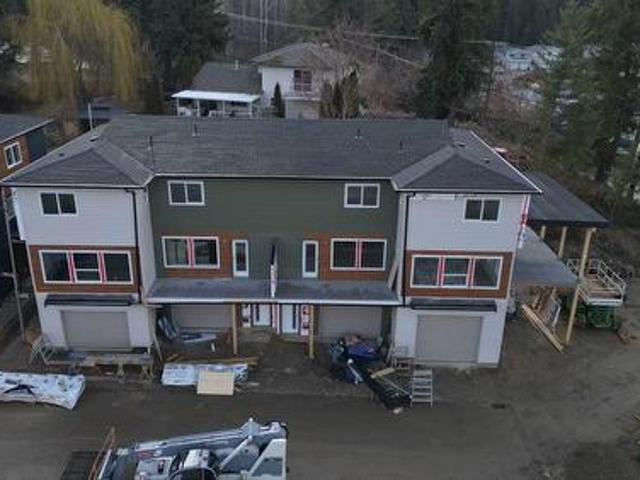 House for sale in Salmon Arm, British Columbia