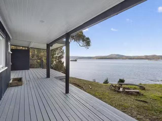 House for rent in Brooks Bay, Tasmania