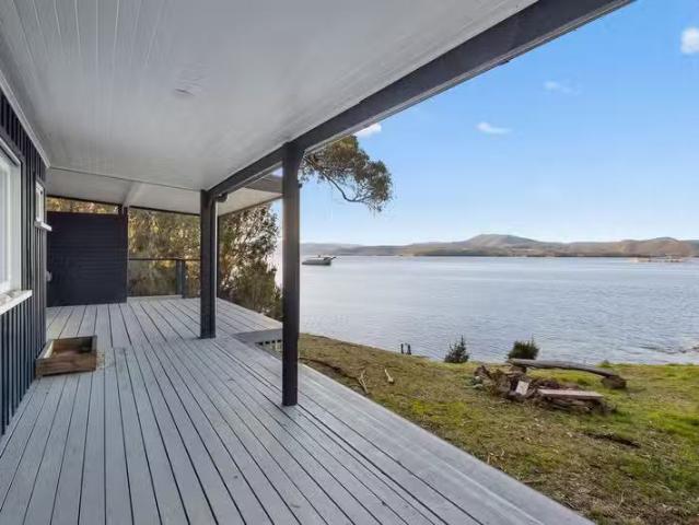 House for rent in Brooks Bay, Tasmania