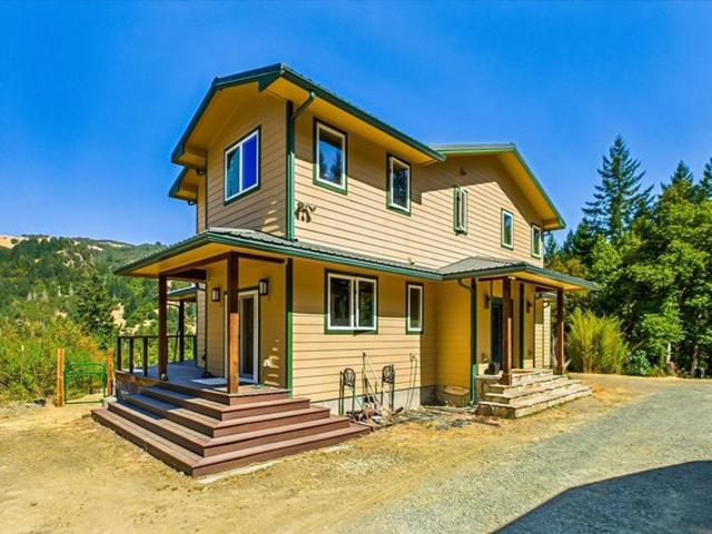 House for sale in Humboldt, California