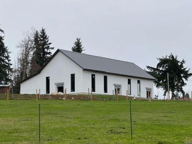 House for sale in Hilliers, British Columbia