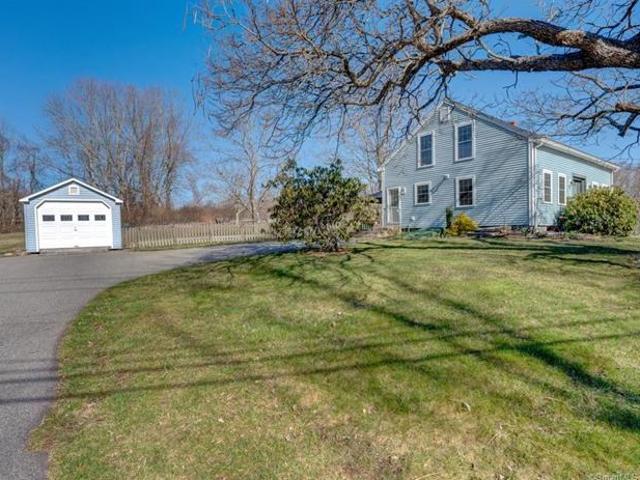 House for sale in Hampton, Connecticut
