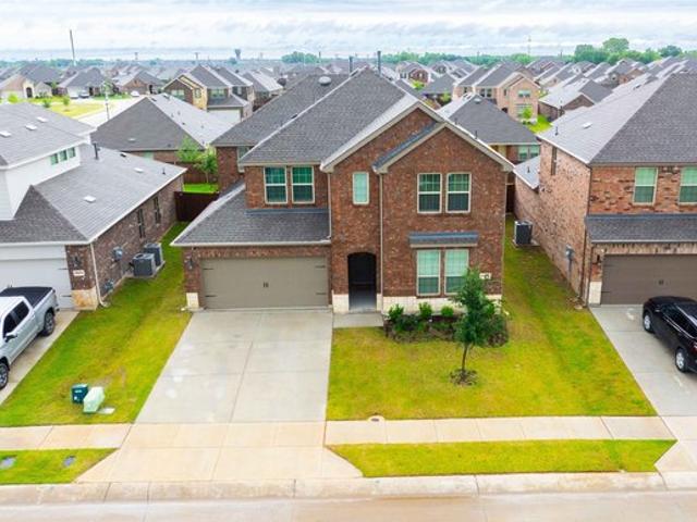 House for sale in Denton, Texas