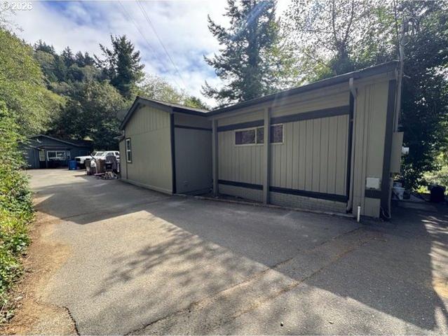 House for sale in Brookings, Curry County