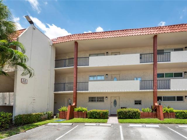 Condo for sale in Pembroke Pines, Florida