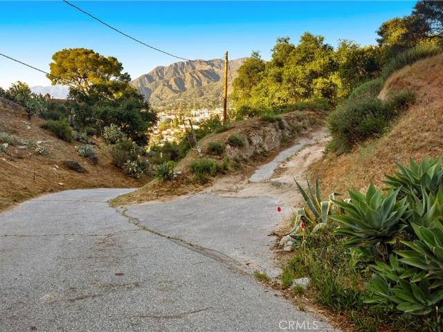 Land for sale in Tujunga
