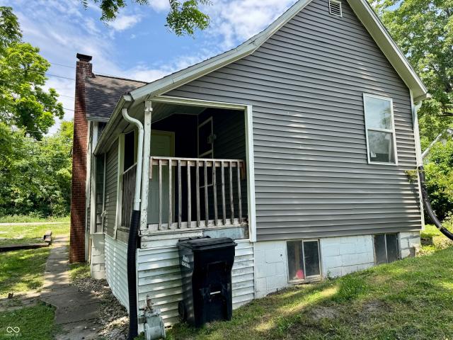 House for sale in Knightsville, Indiana
