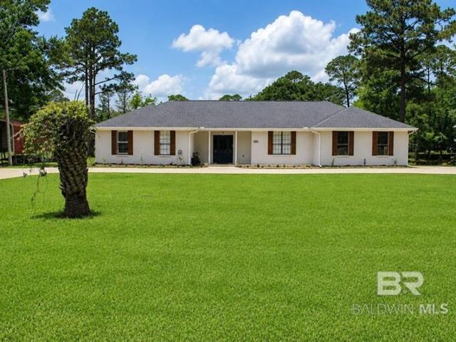House for sale in Elberta, Alabama