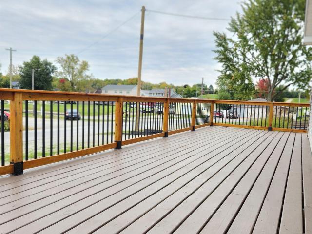 House for sale in Syracuse, Kosciusko County