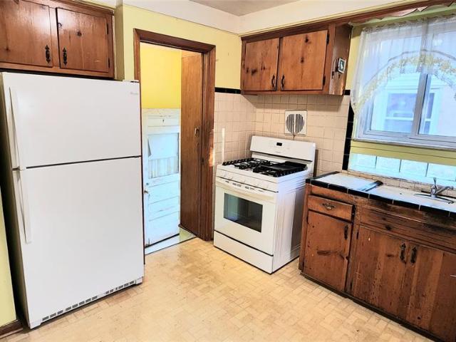 House for sale in Brody's Moore Road Subdivision Number 2, Allen Park