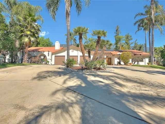 House for sale in Alta Loma, Alta
