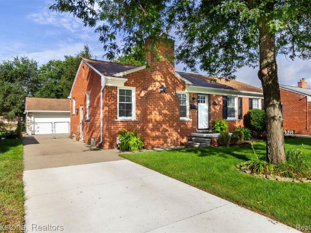 House for sale in Rosedale Gardens, Livonia