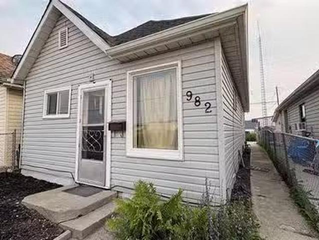 House for sale in East St. Paul, Manitoba