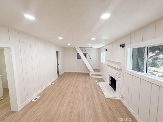 House for sale in Cedarpines Park, California