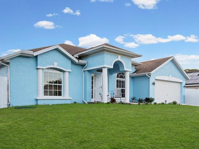 House for sale in Port Saint Lucie, Florida