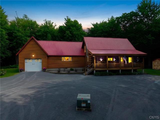 House for sale in Oneida, New York