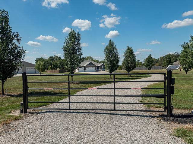 House for sale in Fair Grove, Greene County