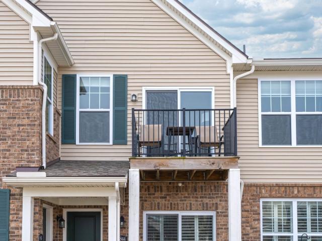 Condo for sale in Hartland, Michigan