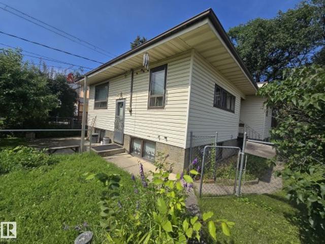 House for sale in Wedgewood, Alberta