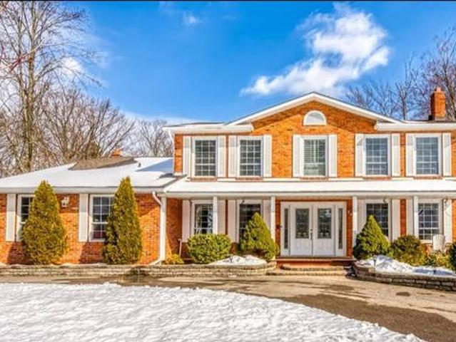 House for sale in Ancaster, Ontario