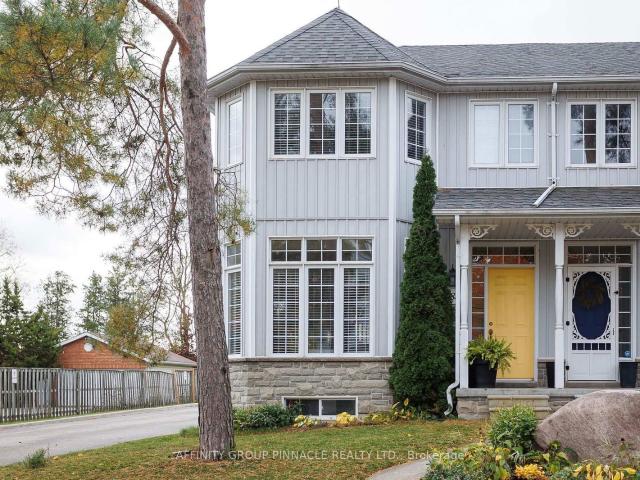 Townhouse for sale in Woburn, Ontario