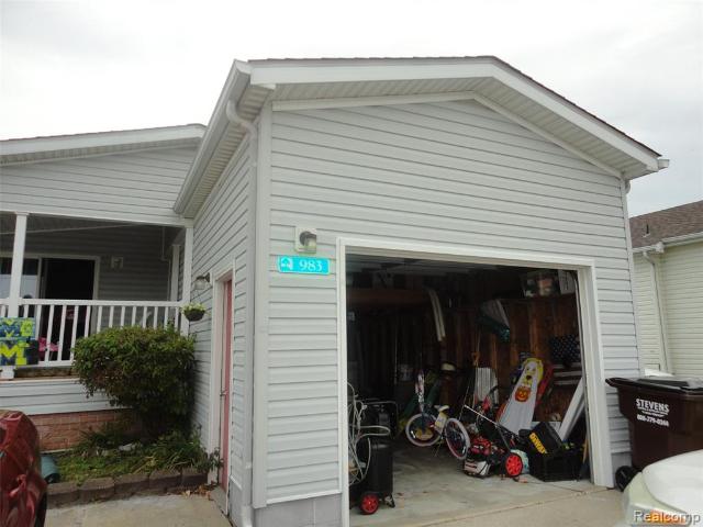 House for sale in Dundee, Michigan