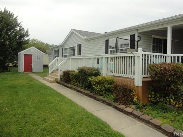 House for sale in Dundee, Michigan
