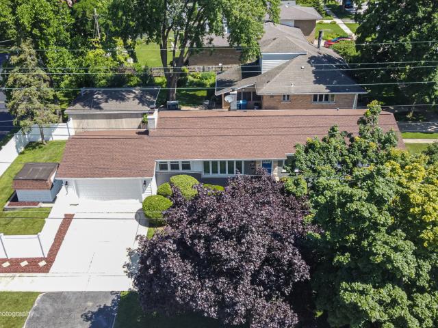 House for sale in Oak Lawn, Illinois