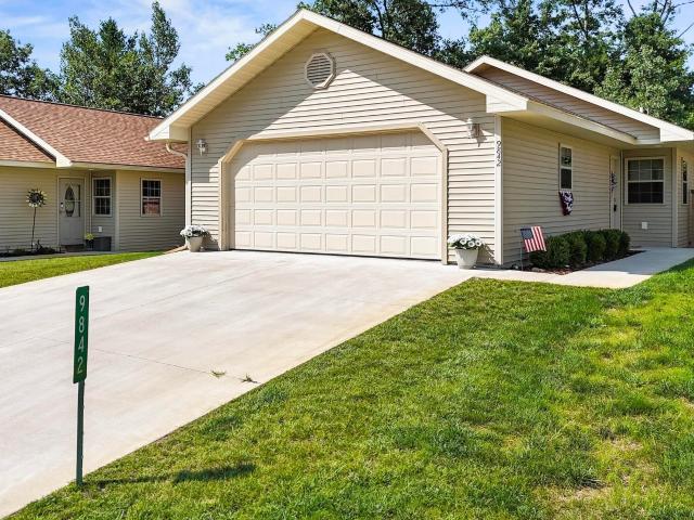 House for sale in Green Lake, Michigan